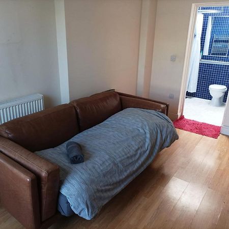 Self-Contained Private Apartment Unit 1 ロンドン エクステリア 写真