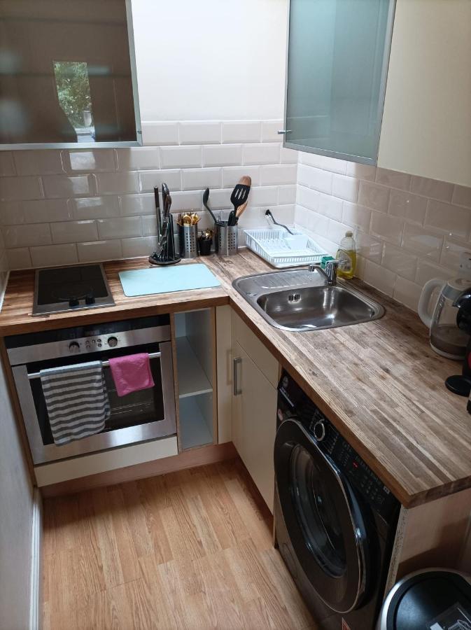 Self-Contained Private Apartment Unit 1 ロンドン エクステリア 写真